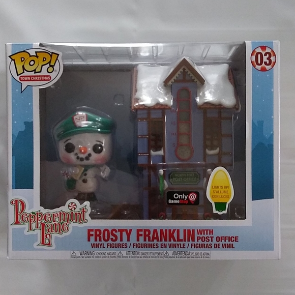 Pop! Town Christmas. Frosty Franklin Post Office. - Picture 2 of 8